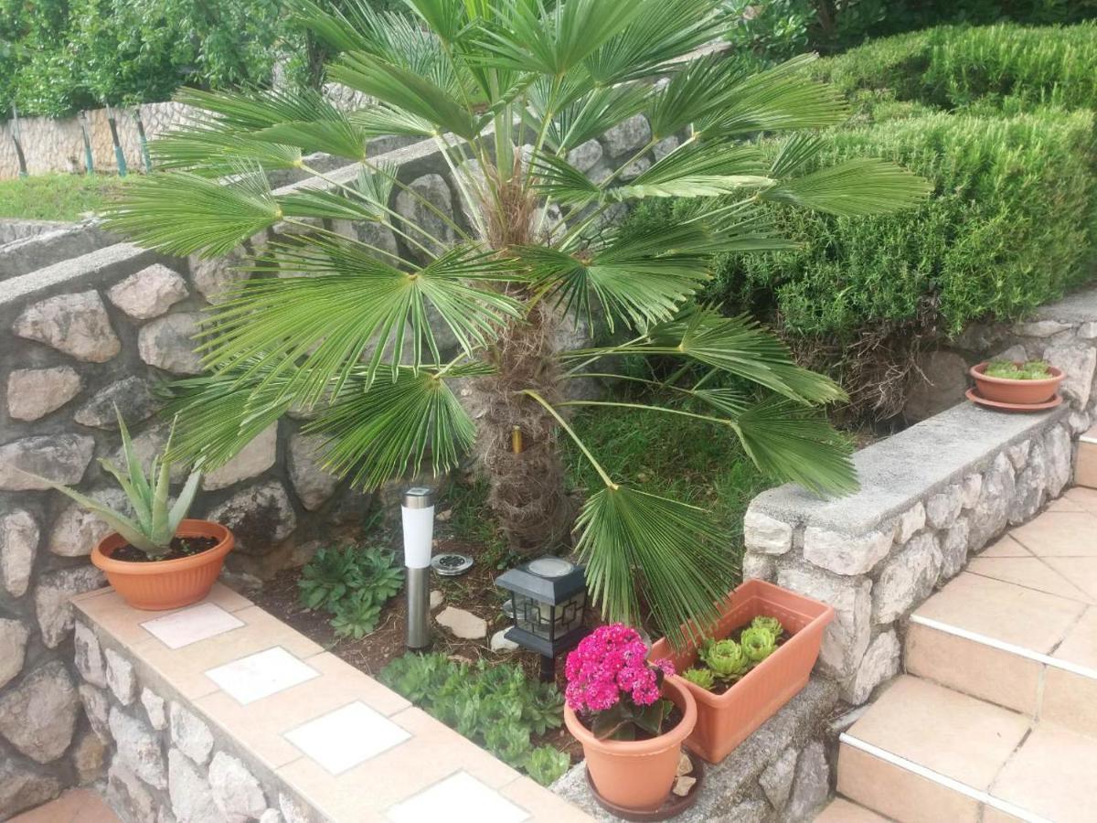 Apartment Rb Omišalj Екстериор снимка