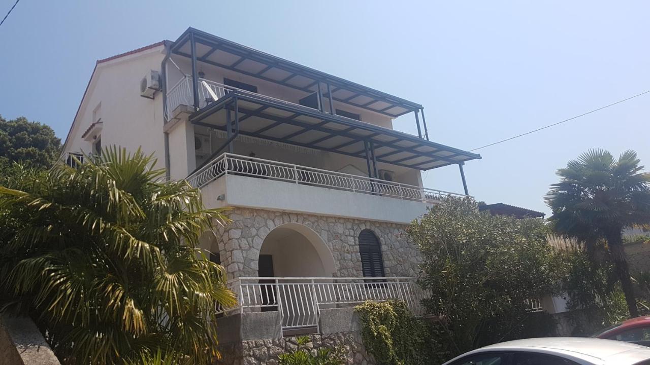 Apartment Rb Omišalj Екстериор снимка